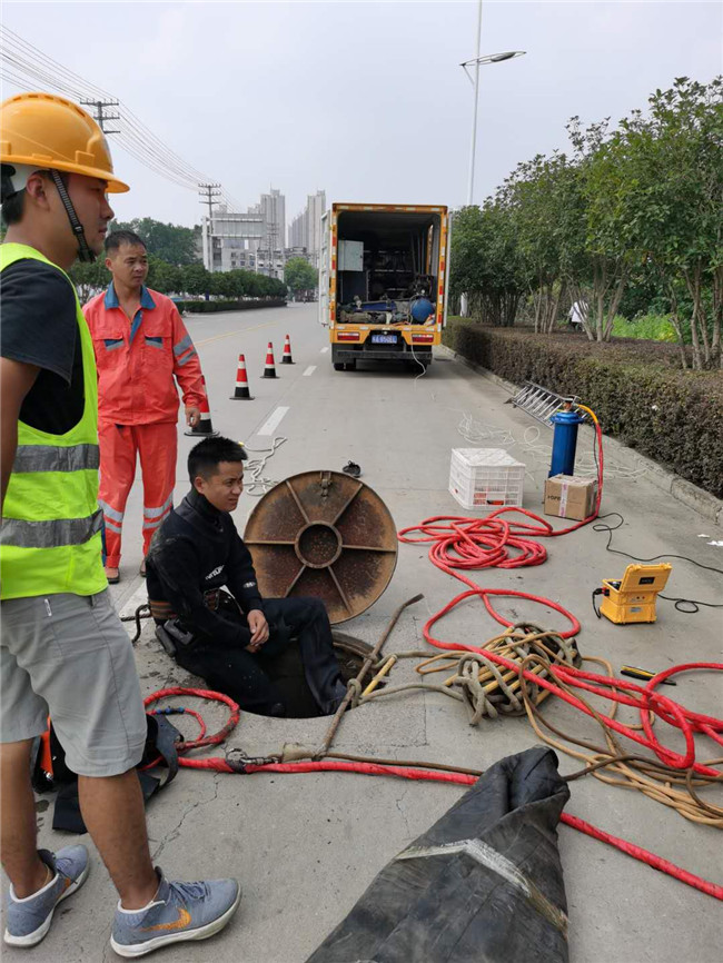 东山翻衬法管道修复技术主要工序